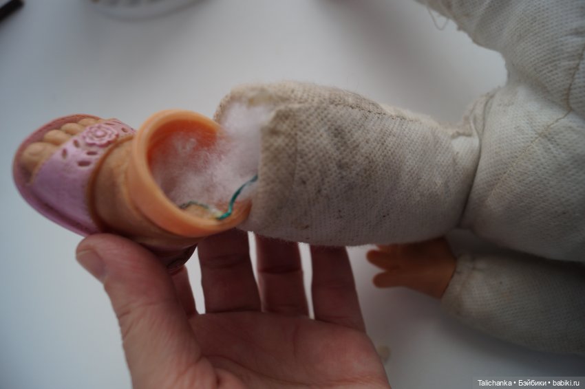 Третья выписка февраля. Малышка найдёнка выздоровела: прошили волосы, отмыли почеркушки. Как очистить ржавчину. Девочка