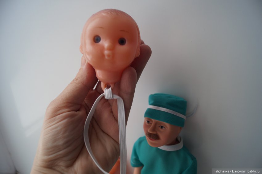 Вторая выписка марта. Как убрать следы горячего пистолета с куклы. Восстанавливаем волосы. Перетяжка пупсика и собачки