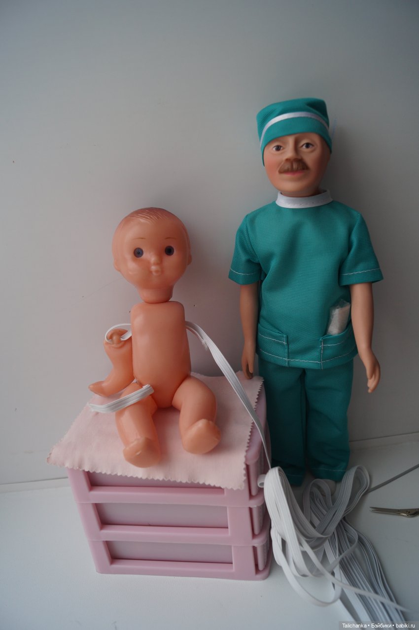 Вторая выписка марта. Как убрать следы горячего пистолета с куклы. Восстанавливаем волосы. Перетяжка пупсика и собачки