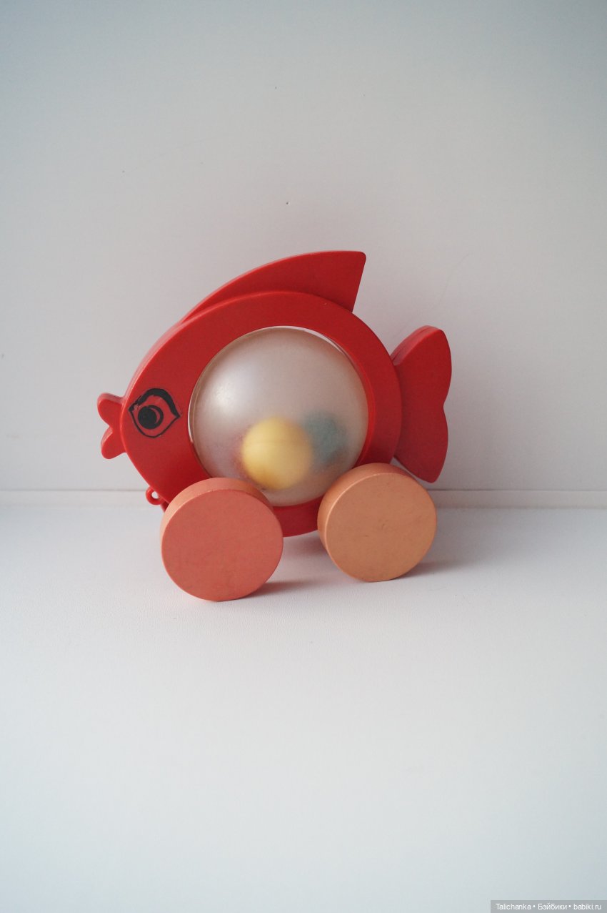 Первая выписка апреля. Реанимирую волосы Мериды. Как подклеить разрыв глазницы у пупса. Чиним деревянного Незнайку СССР.