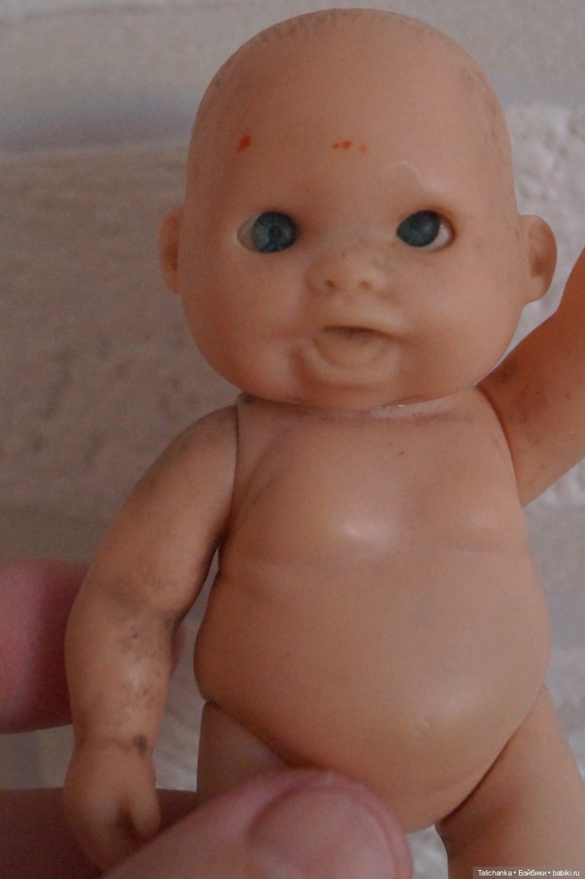 Первая выписка апреля. Реанимирую волосы Мериды. Как подклеить разрыв глазницы у пупса. Чиним деревянного Незнайку СССР.