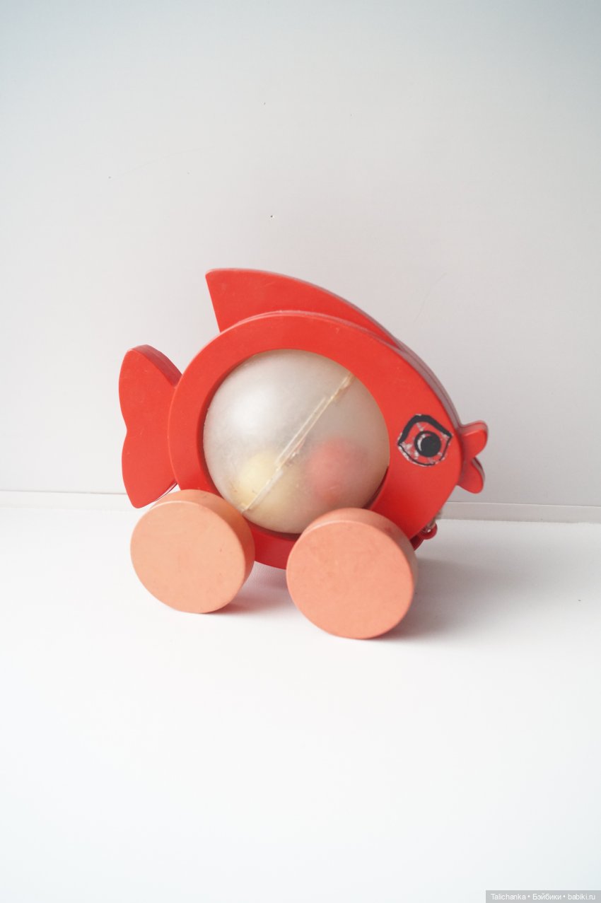 Первая выписка апреля. Реанимирую волосы Мериды. Как подклеить разрыв глазницы у пупса. Чиним деревянного Незнайку СССР.