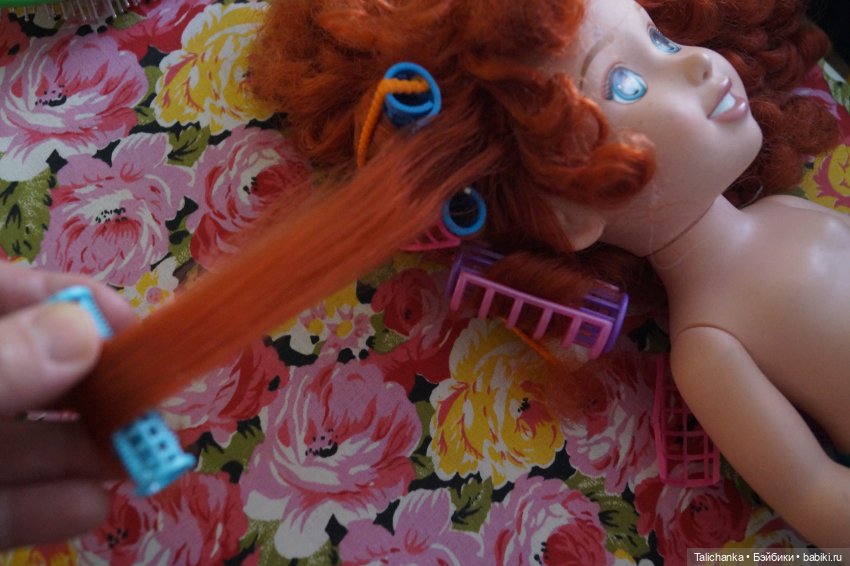 Первая выписка апреля. Реанимирую волосы Мериды. Как подклеить разрыв глазницы у пупса. Чиним деревянного Незнайку СССР.