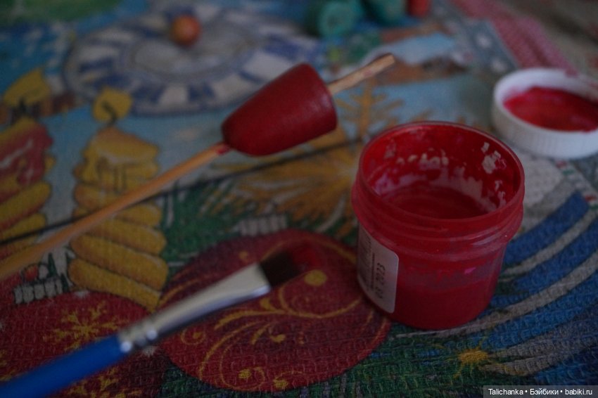 Первая выписка апреля. Реанимирую волосы Мериды. Как подклеить разрыв глазницы у пупса. Чиним деревянного Незнайку СССР.