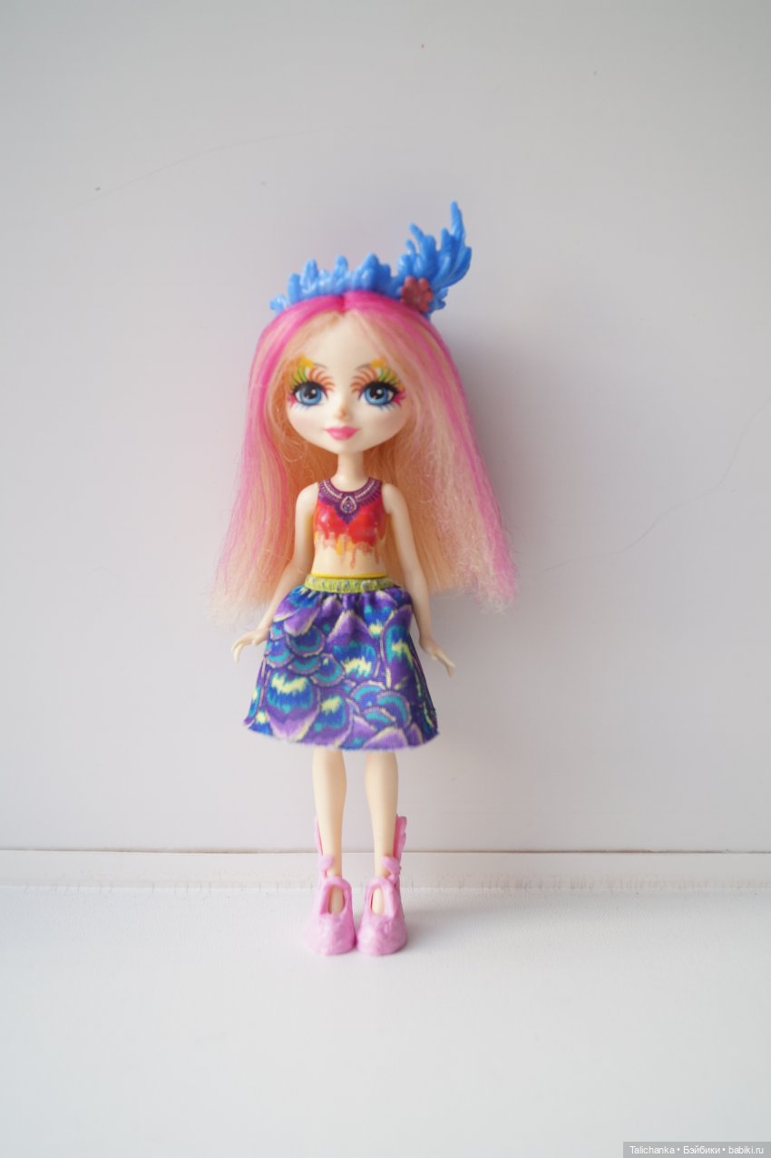 Первая выписка апреля. Реанимирую волосы Мериды. Как подклеить разрыв глазницы у пупса. Чиним деревянного Незнайку СССР.