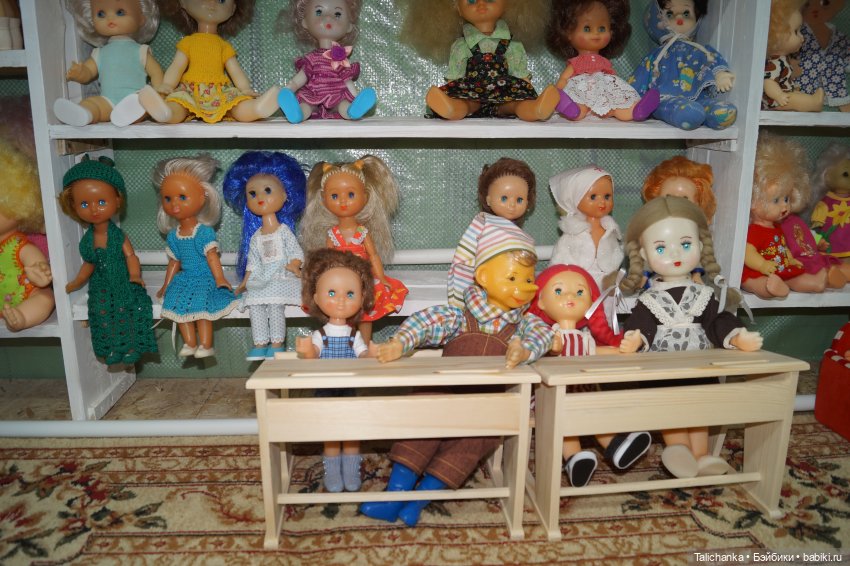 Первая выписка апреля. Реанимирую волосы Мериды. Как подклеить разрыв глазницы у пупса. Чиним деревянного Незнайку СССР.