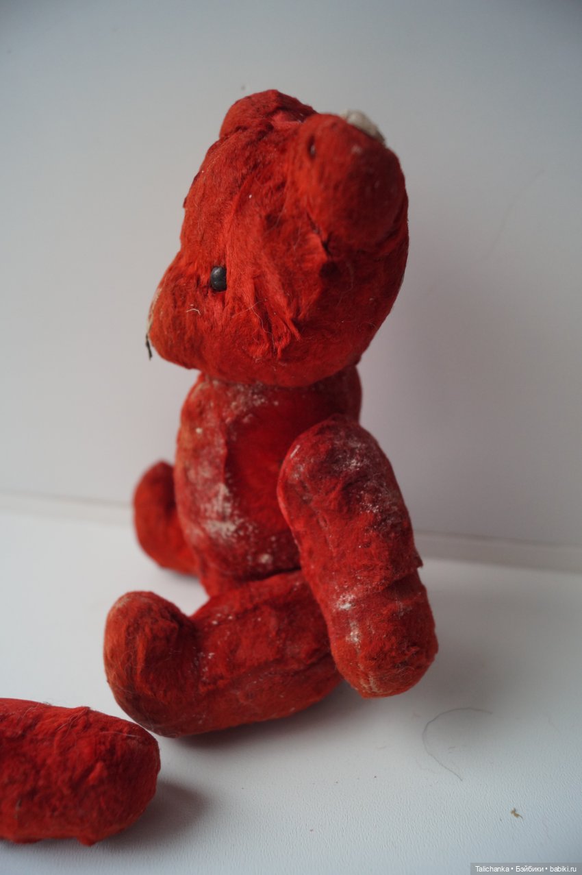 Вторая выписка апреля. Приводим в порядок фарфоровую куклу. Снова клеим разрыв шеи резинового пупса. Чистим и чиним