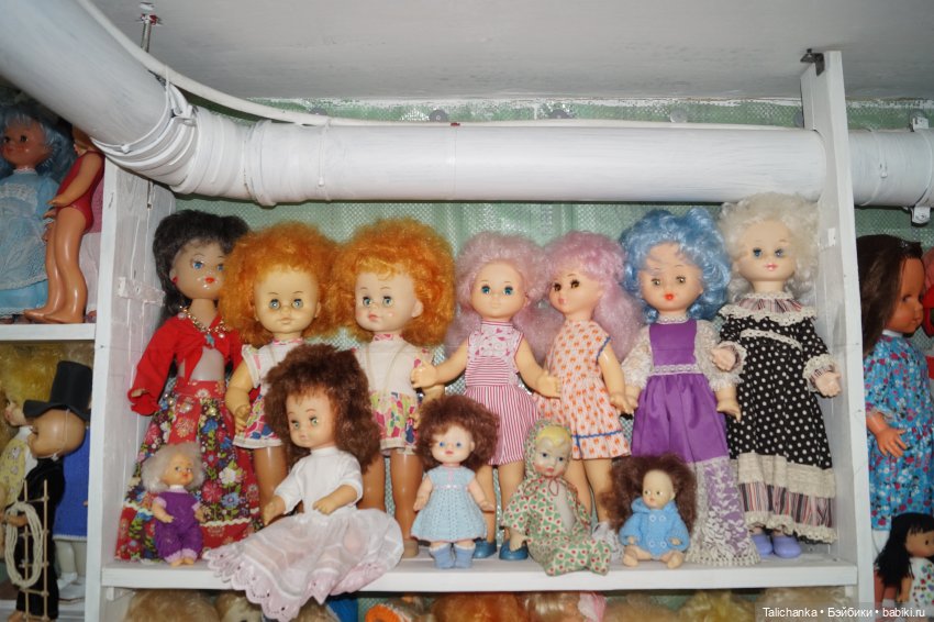 Вторая выписка апреля. Приводим в порядок фарфоровую куклу. Снова клеим разрыв шеи резинового пупса. Чистим и чиним