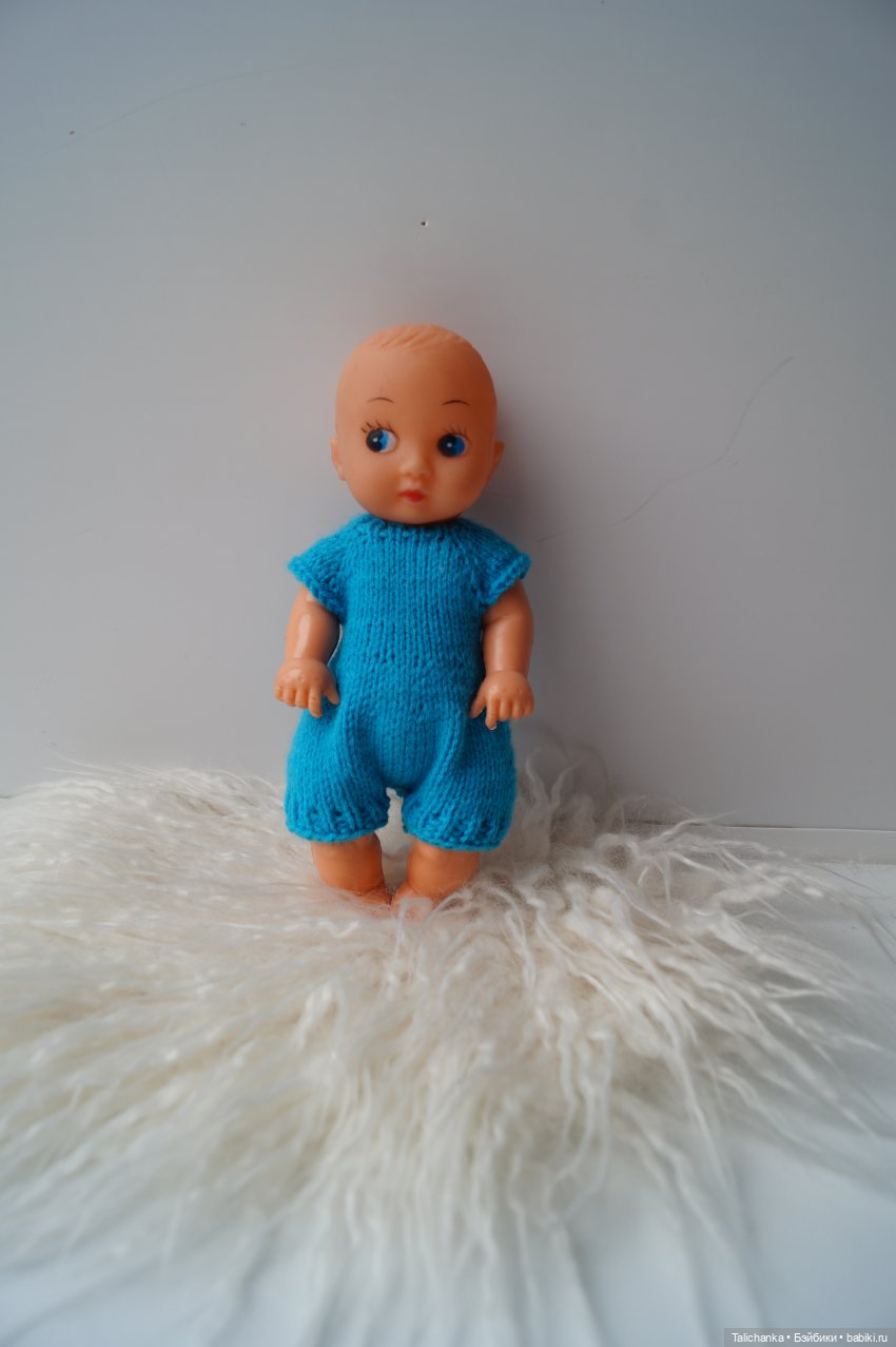 Вторая выписка апреля. Приводим в порядок фарфоровую куклу. Снова клеим разрыв шеи резинового пупса. Чистим и чиним