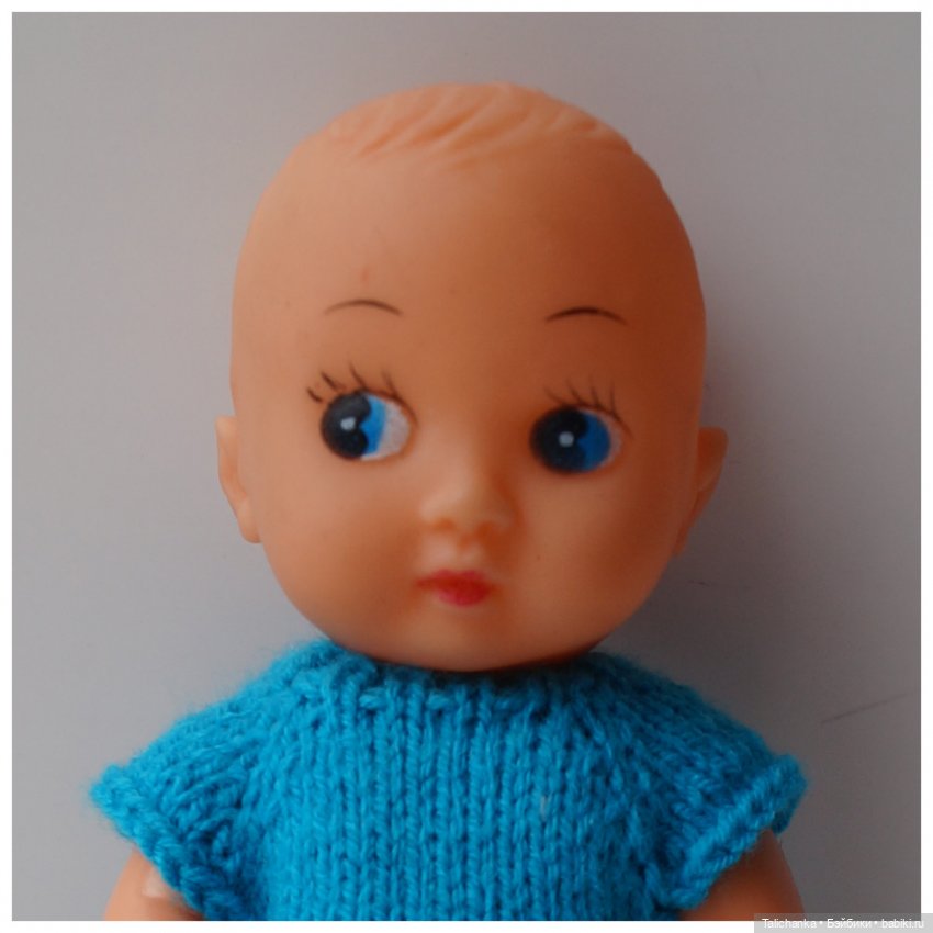 Вторая выписка апреля. Приводим в порядок фарфоровую куклу. Снова клеим разрыв шеи резинового пупса. Чистим и чиним