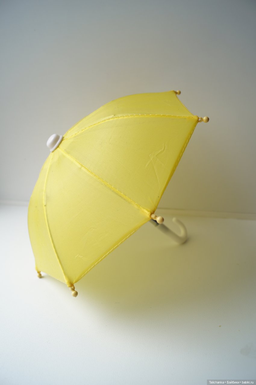 Вторая выписка апреля. Приводим в порядок фарфоровую куклу. Снова клеим разрыв шеи резинового пупса. Чистим и чиним