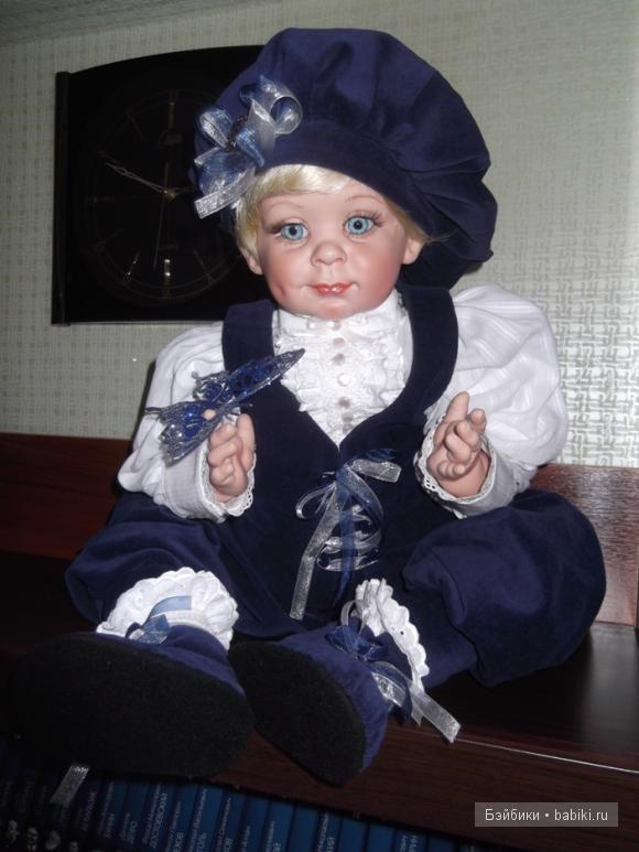 Новый наряд Пиджея. Коллекционная кукла Файзах Спанос