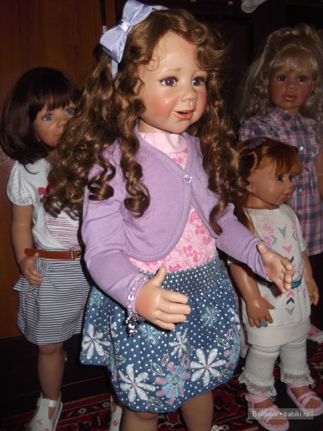 Моника Левениг