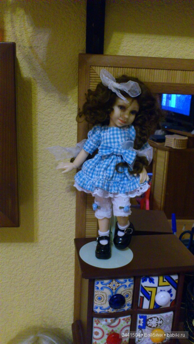 девочка Berdine Creedy, Arya