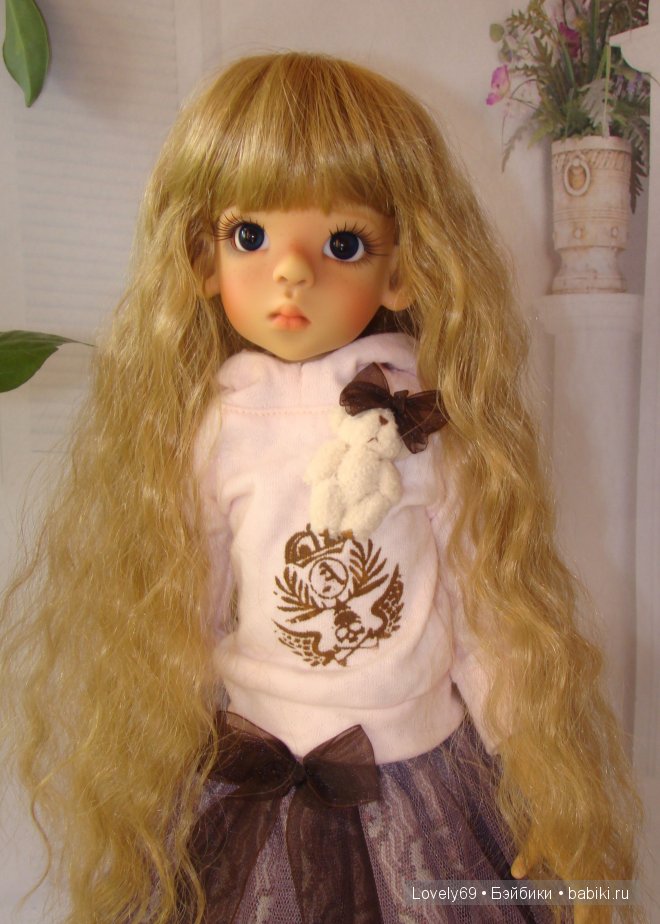 Лайла, Kaye Wiggs