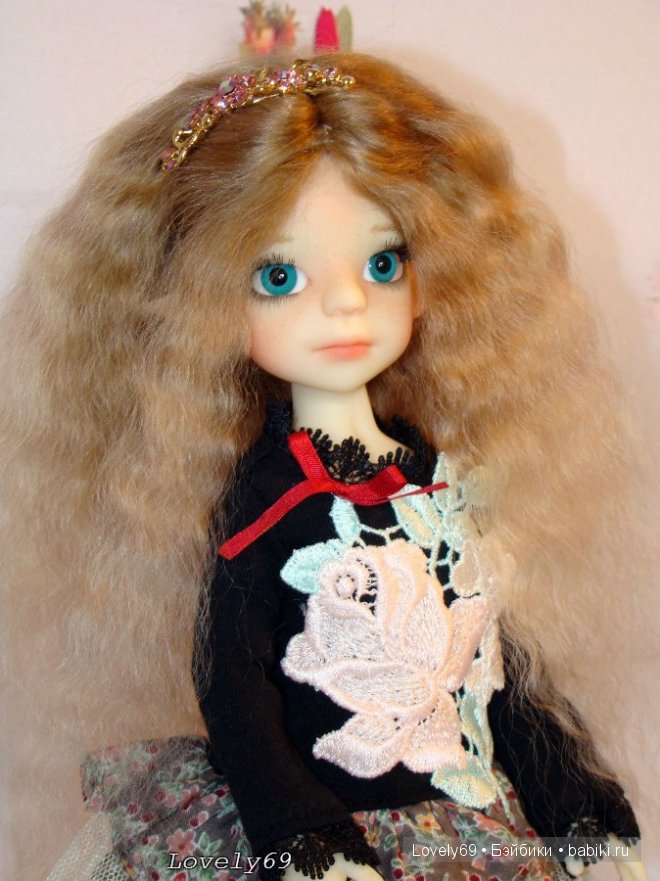 Nutmeg Elf  Fair Skin от Kaye Wiggs