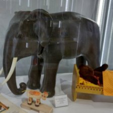 Жил-был слон