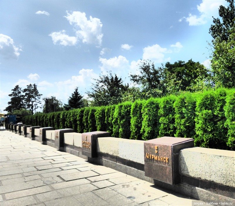 Путешествуем с Машей. Мамаев курган (фото 5)