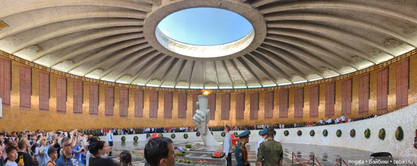 Путешествуем с Машей. Мамаев курган