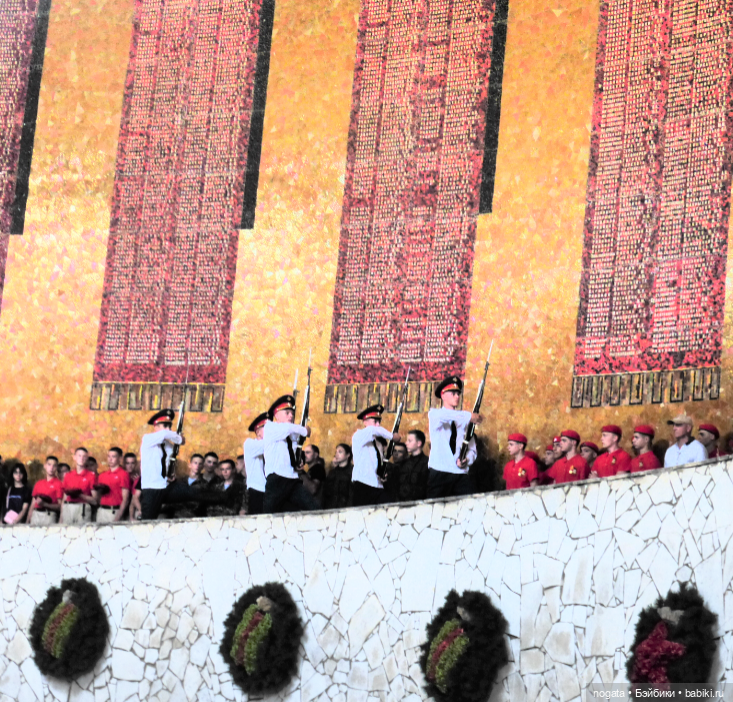 Путешествуем с Машей. Мамаев курган