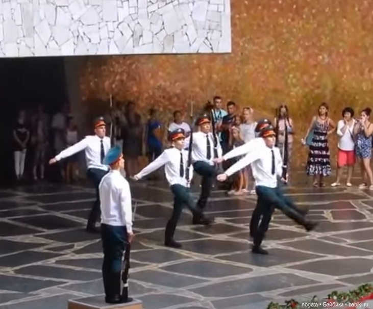 Путешествуем с Машей. Мамаев курган