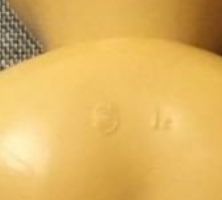 Девочка в шапочке из хорошей семьи