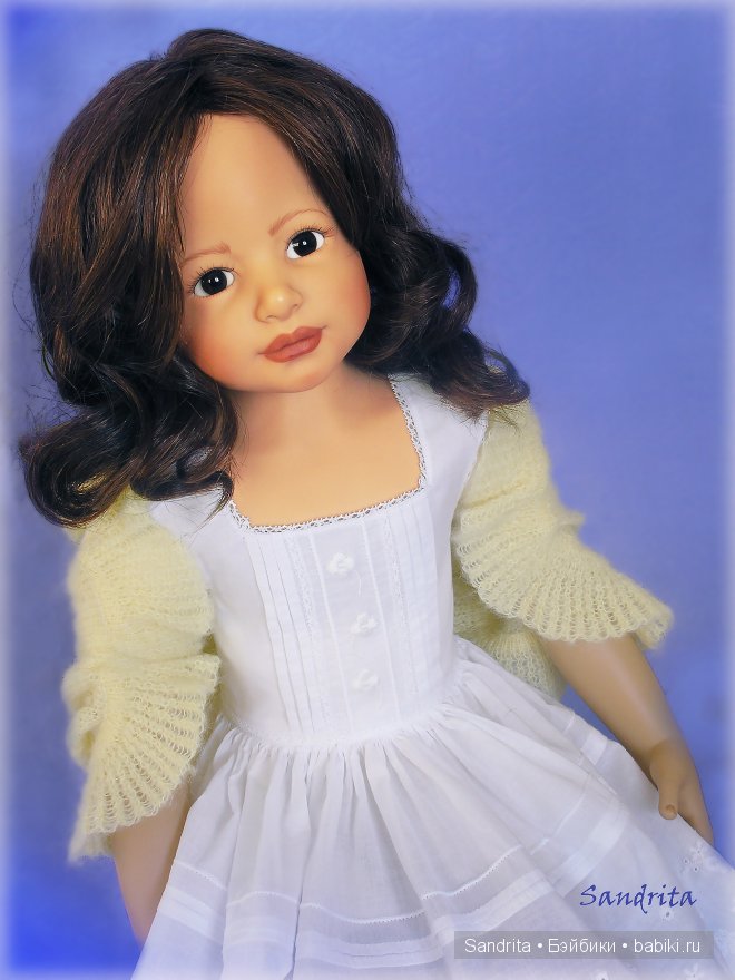 «Красное и белое» - наряд для Кэтрин от Heidi Plusczok (ZAPF)