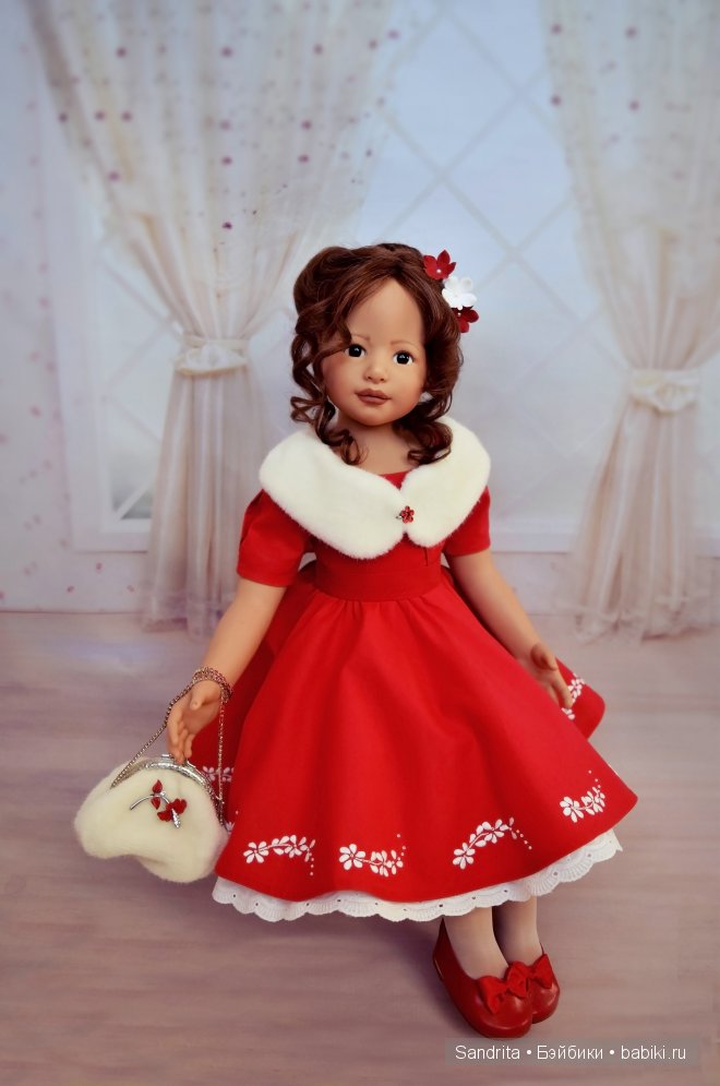 «Красное и белое» - наряд для Кэтрин от Heidi Plusczok (ZAPF)