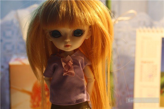 Белли, Little Fee