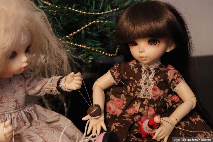 Как Риша и Анетта ёлку наряжали ♡