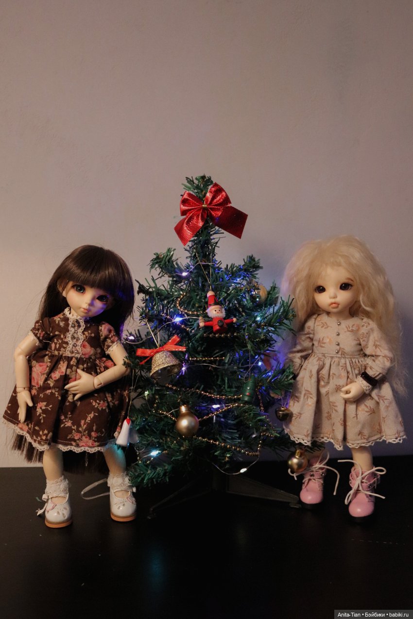 Как Риша и Анетта ёлку наряжали ♡