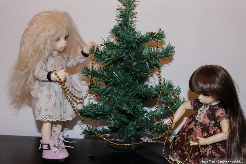 Как Риша и Анетта ёлку наряжали ♡ (фото 9)