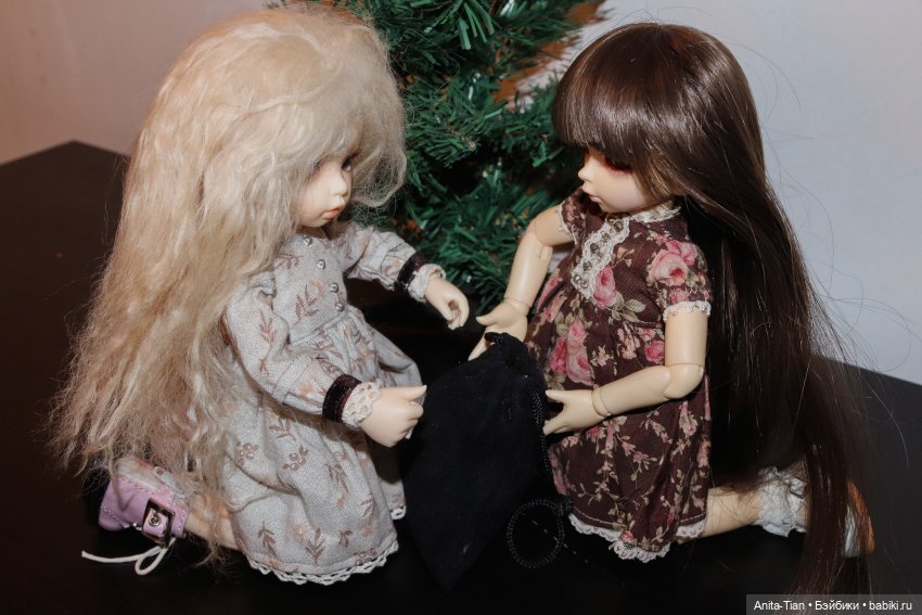 Как Риша и Анетта ёлку наряжали ♡ (фото 6)