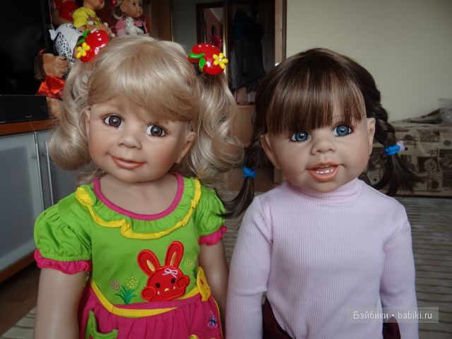 Блондинка и брюнетка от Моники Левениг (фото 10)