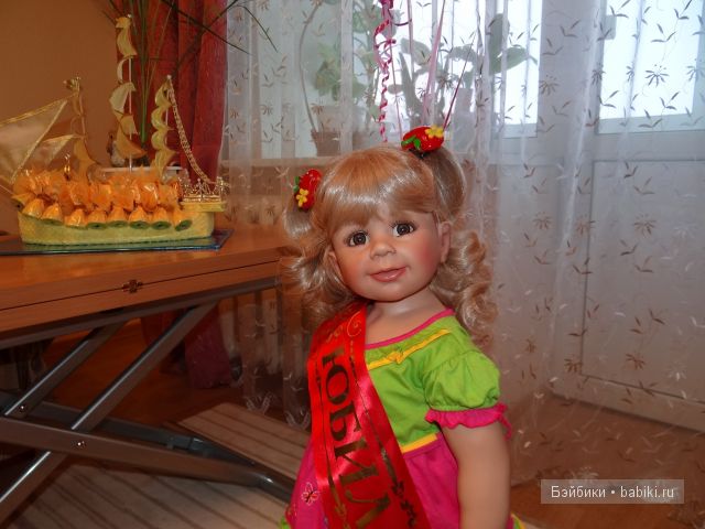 Блондинка и брюнетка от Моники Левениг (фото 6)