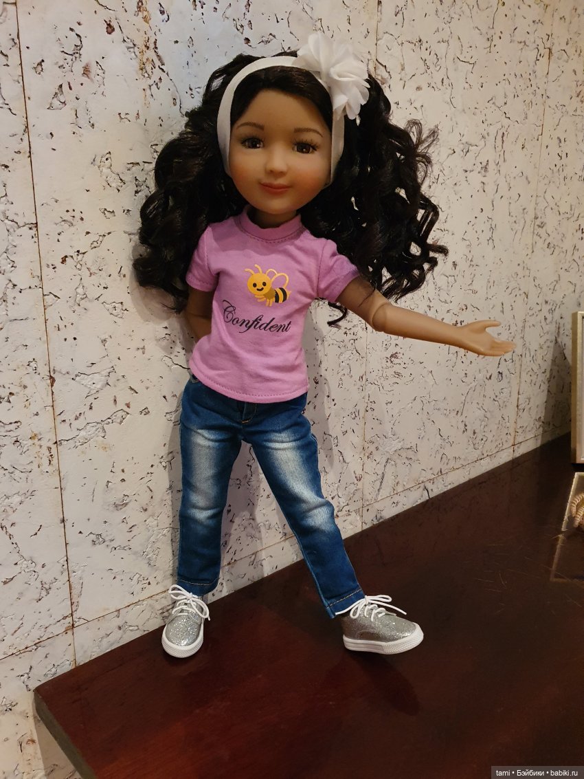 Кайла обиделась — Куклы Ruby Red (Руби Ред) Fashion Friends: Siblies