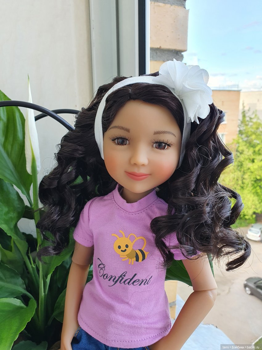 Кайла обиделась — Куклы Ruby Red (Руби Ред) Fashion Friends: Siblies (фото 5)