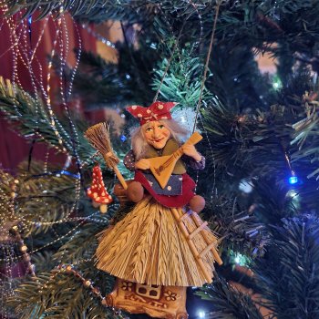 Авторские игрушки на нашей елке.