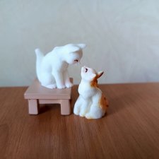 Журнал Барби мода 1994 года и статуэтки котики