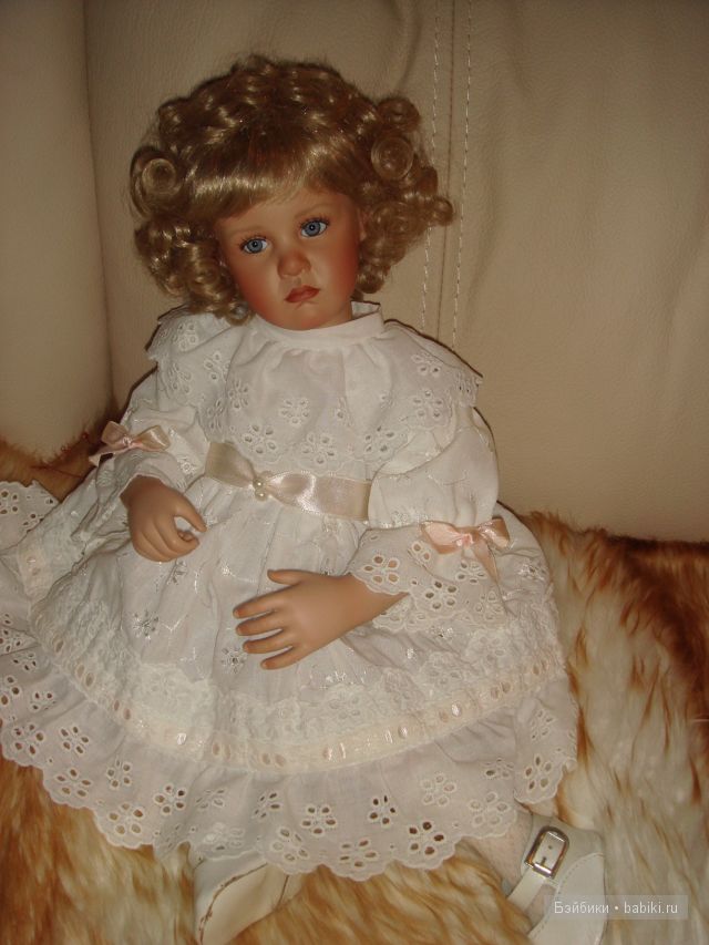 фарфоровая кукла