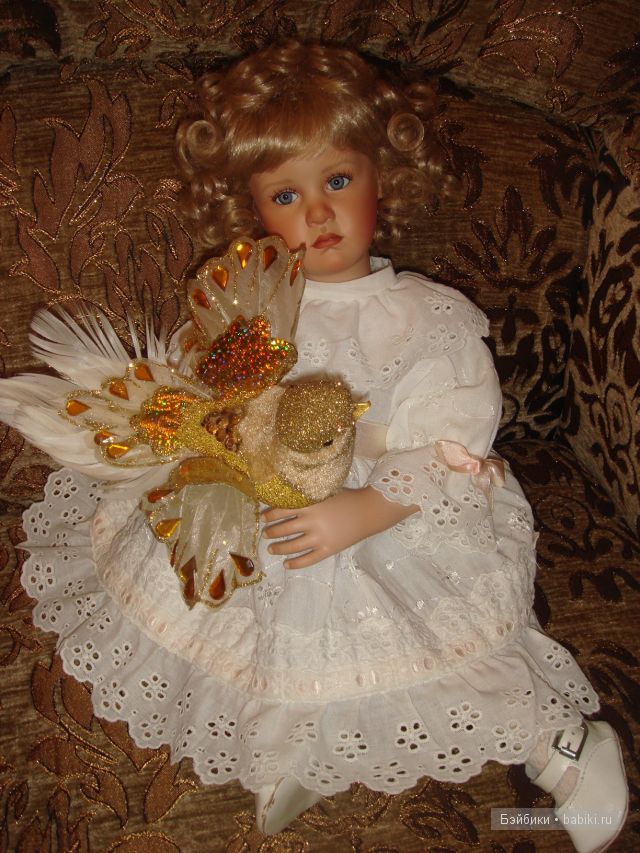 фарфоровая кукла