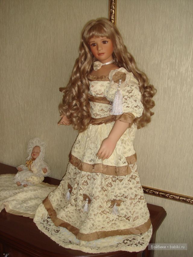 Молодая женщина с младенцем. Автор Ute Kase Lepp (фото 3)