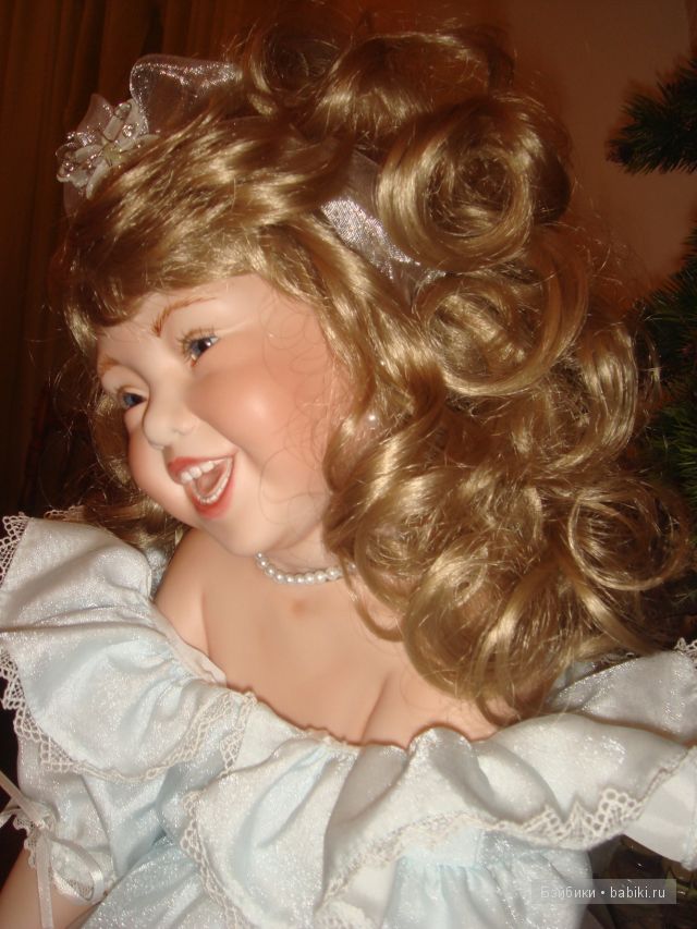 Джой, фарфоровая кукла