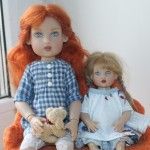 Наш диванчик, или одёжка из платков. Куколки от Helen Kish