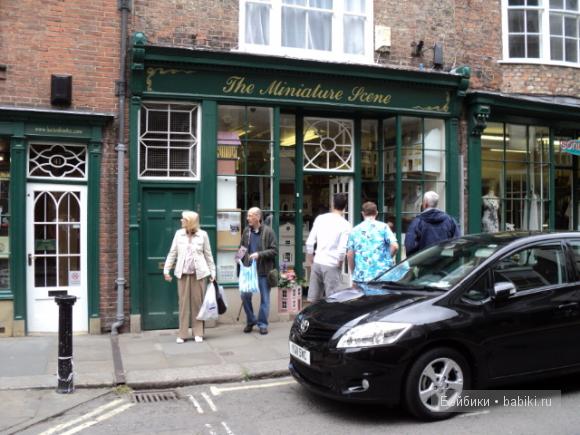 вход в магазинчик