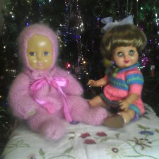 Две девочки, у которых юбилей