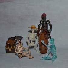 Скелеты - пираты miniQ Miniature Cube Dokuroman.