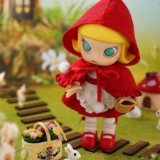 Popmart Molly Little Red Riding Hood BJD Popmart Molly Little Red Riding Hood BJD