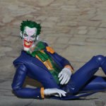 Mafex No.142 The Joker (Batman: HUSH Ver.)