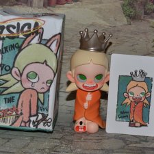 Popmart Zsiga walking into the forest Silver crown №8